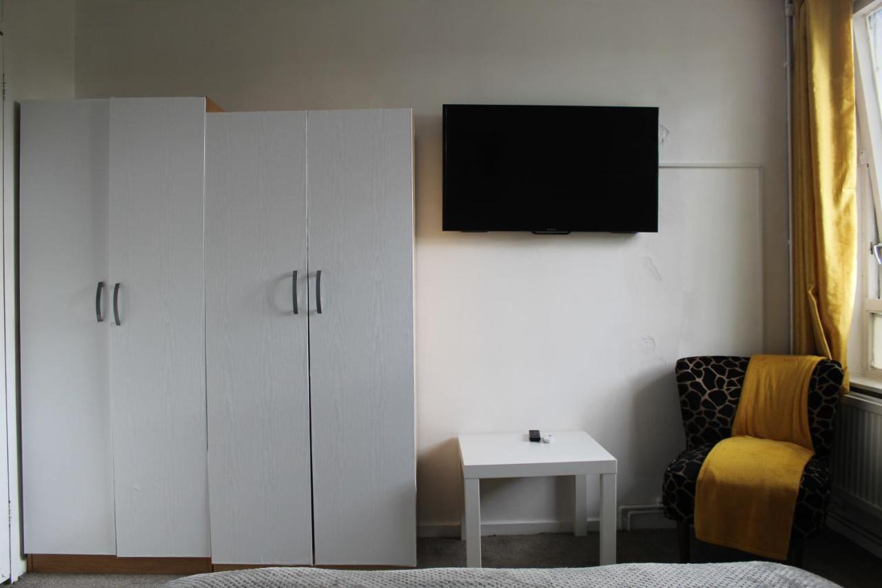 The Yellow House Apartment London Exterior photo